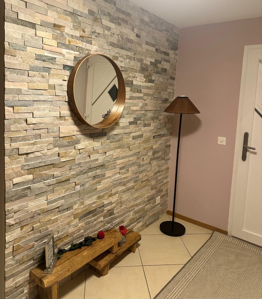 Habillage mural en pierre naturelle